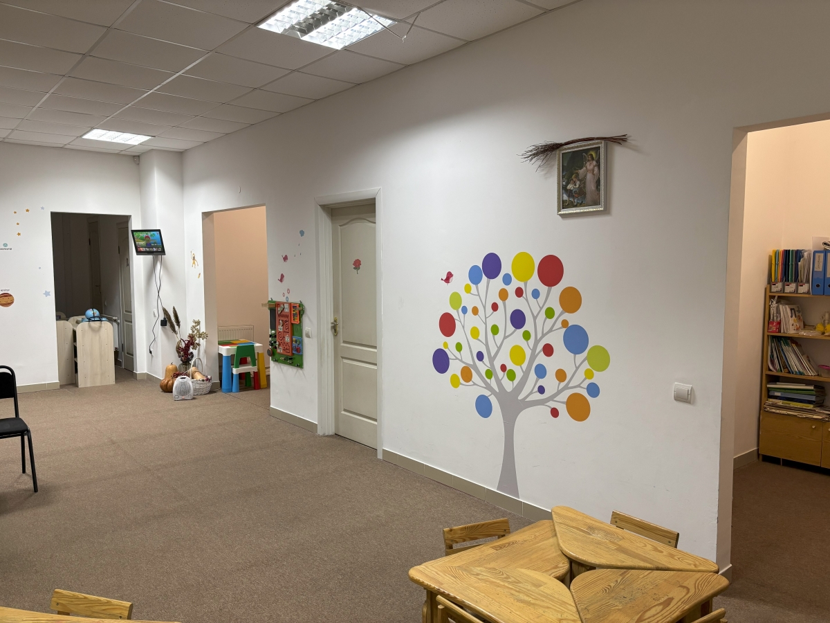 комерційне приміщення, Тернопіль, Бам, вул. Злуки