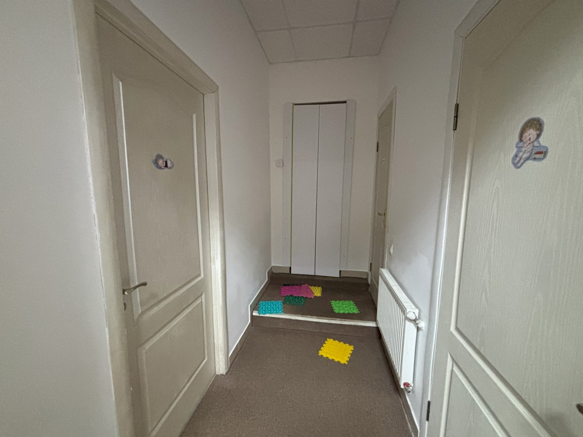 комерційне приміщення, Тернопіль, Бам, вул. Злуки