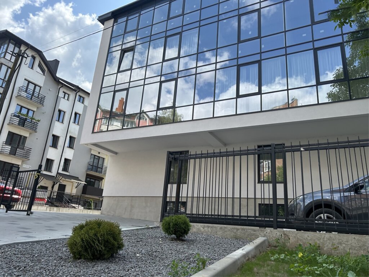 2-кім. квартира, Тернопіль, Старий парк, вул. Квітки Цісик (Ломоносова)