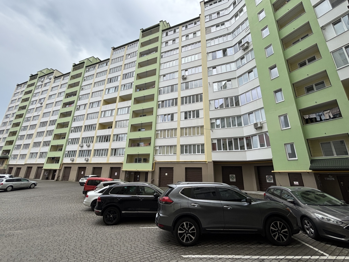 2-кім. квартира, Тернопіль, Канада, вул. Іллі Рєпіна