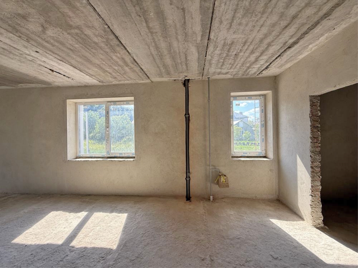 1-кім. квартира, Петриків