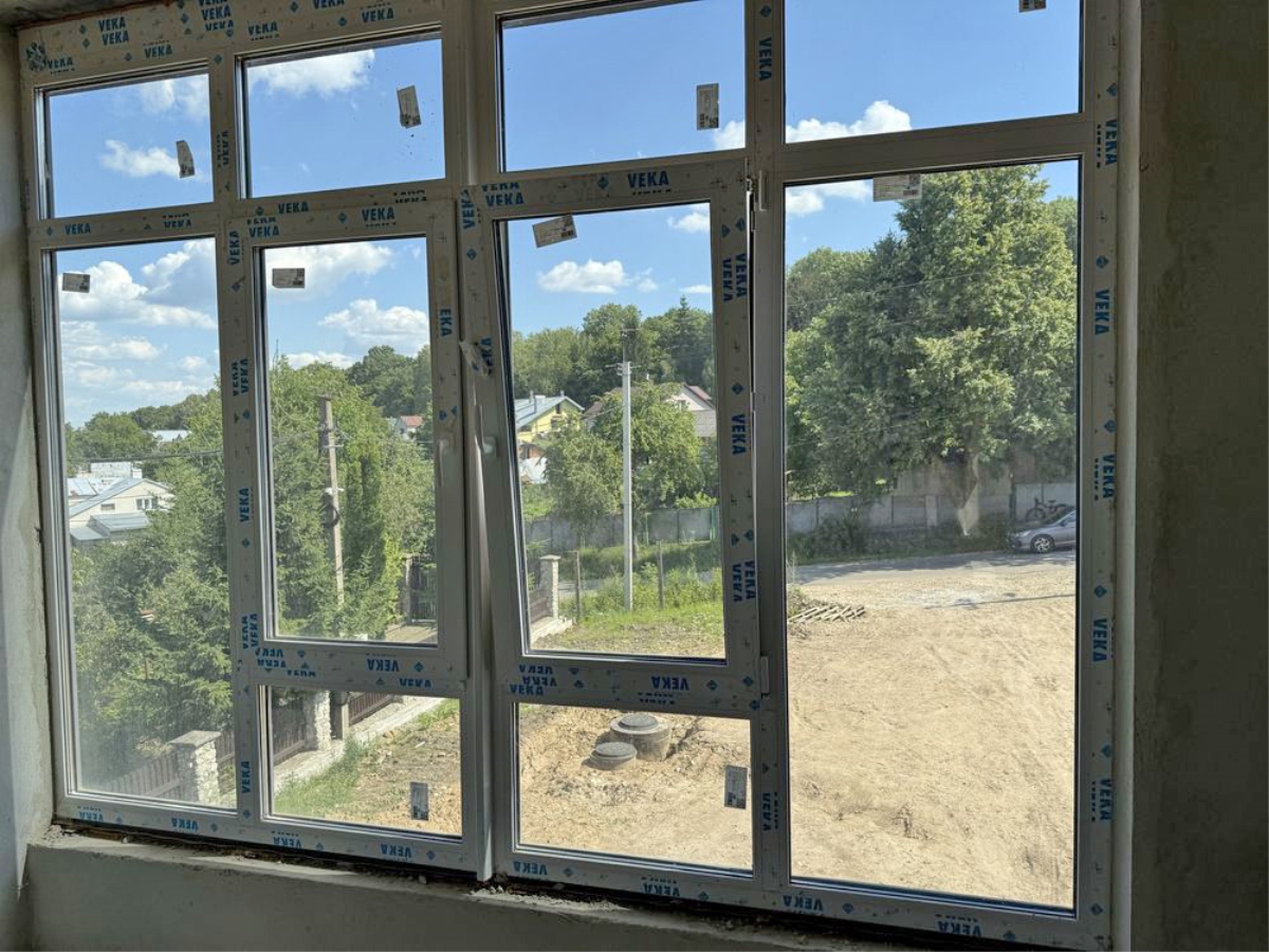 1-кім. квартира, Петриків