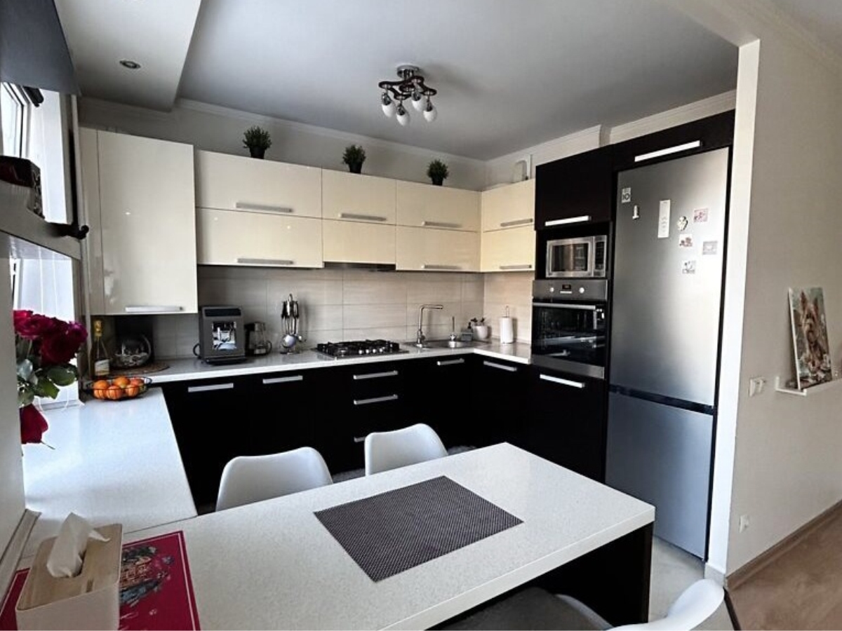 4-кім. квартира, Тернопіль, Канада, вул. Вербицького