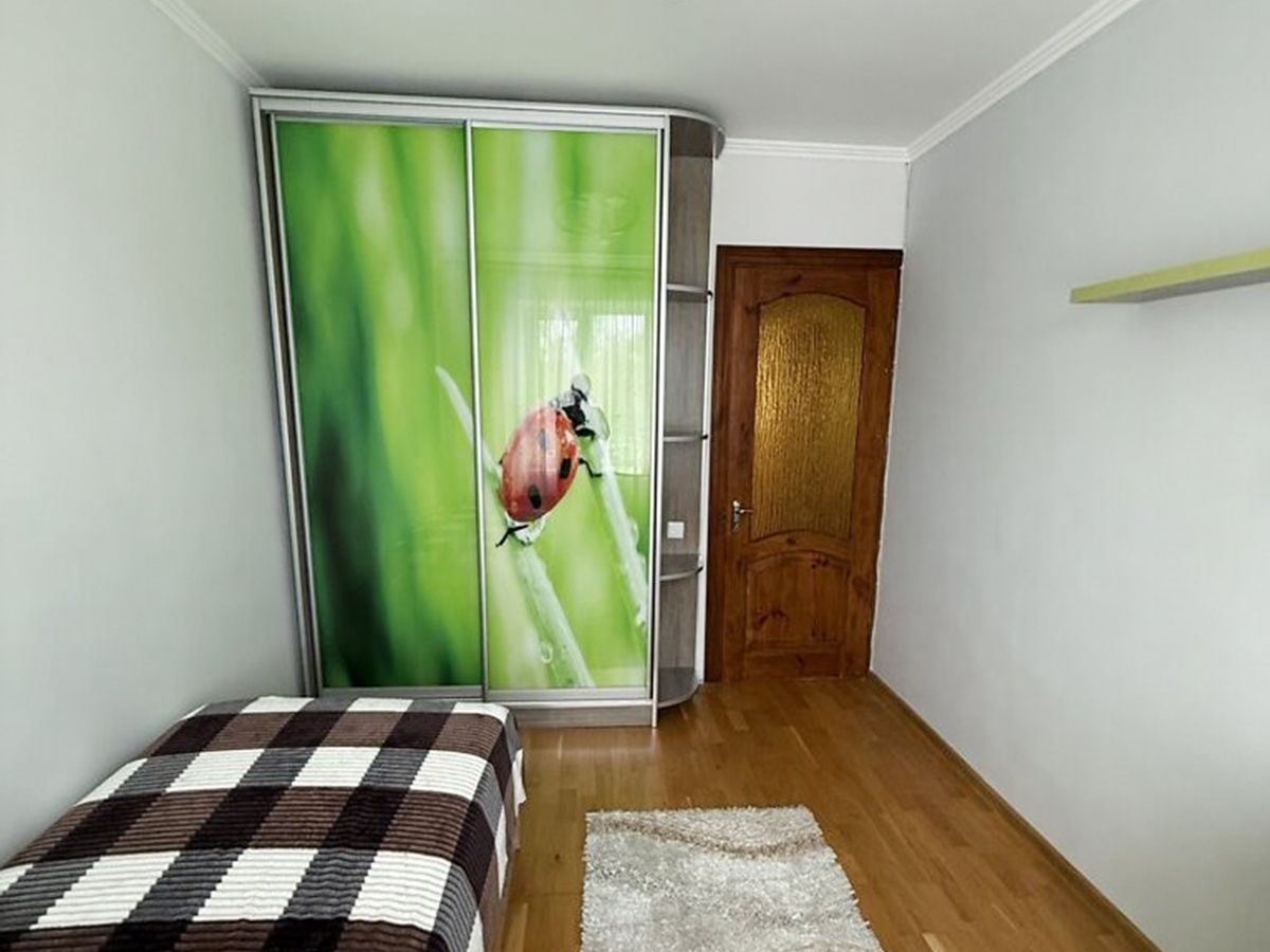 3-кім. квартира, Тернопіль, Канада, вул. Чубинського