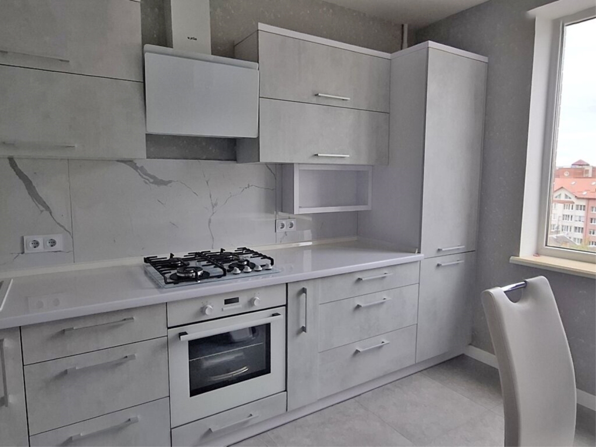 2-кім. квартира, Тернопіль, Новий світ, вул. Гнатюка