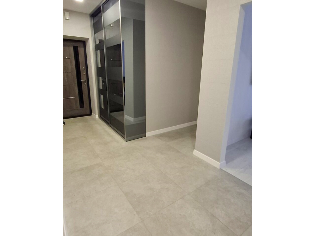 2-кім. квартира, Тернопіль, Новий світ, вул. Гнатюка