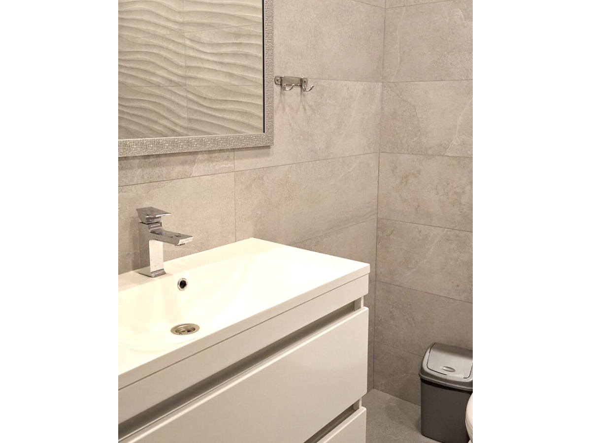 2-кім. квартира, Тернопіль, Новий світ, вул. Гнатюка