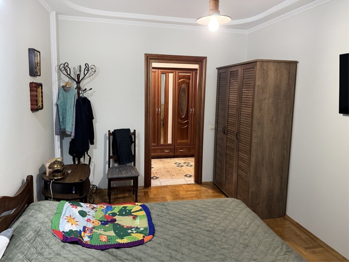 2-кім. квартира, Тернопіль, Новий світ, вул. Гнатюка