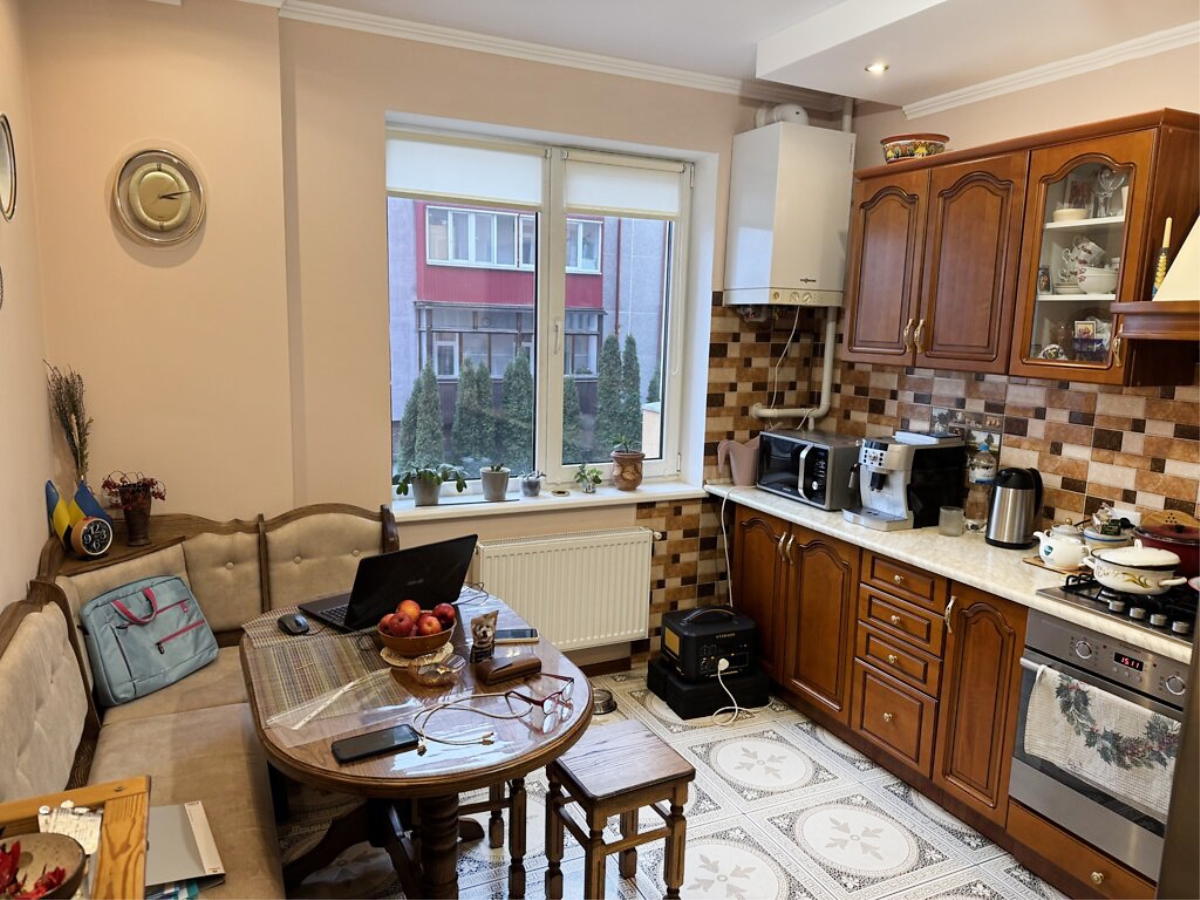 2-кім. квартира, Тернопіль, Новий світ, вул. Гнатюка