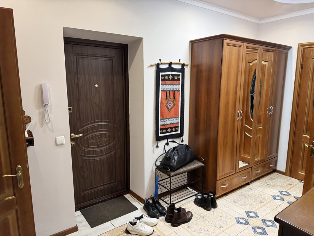 2-кім. квартира, Тернопіль, Новий світ, вул. Гнатюка