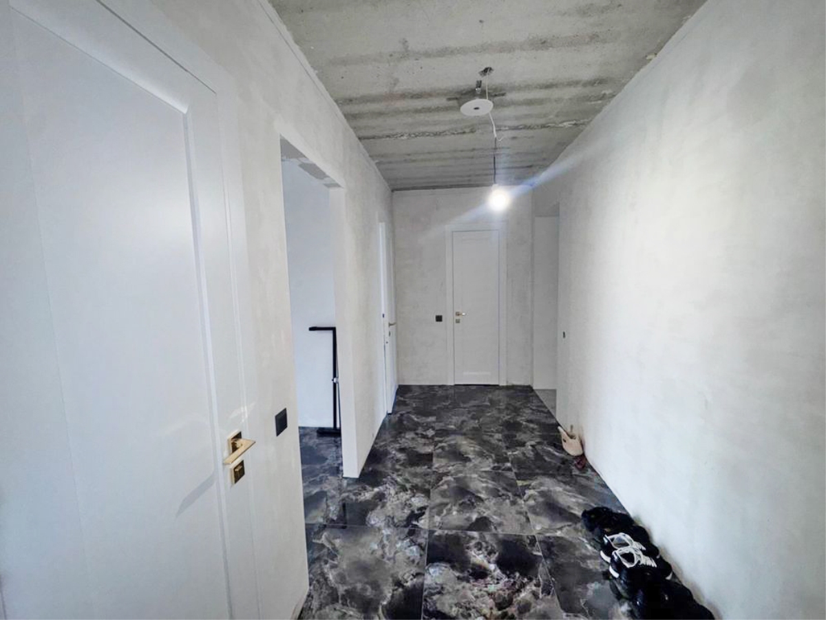 2-кім. квартира, Петриків