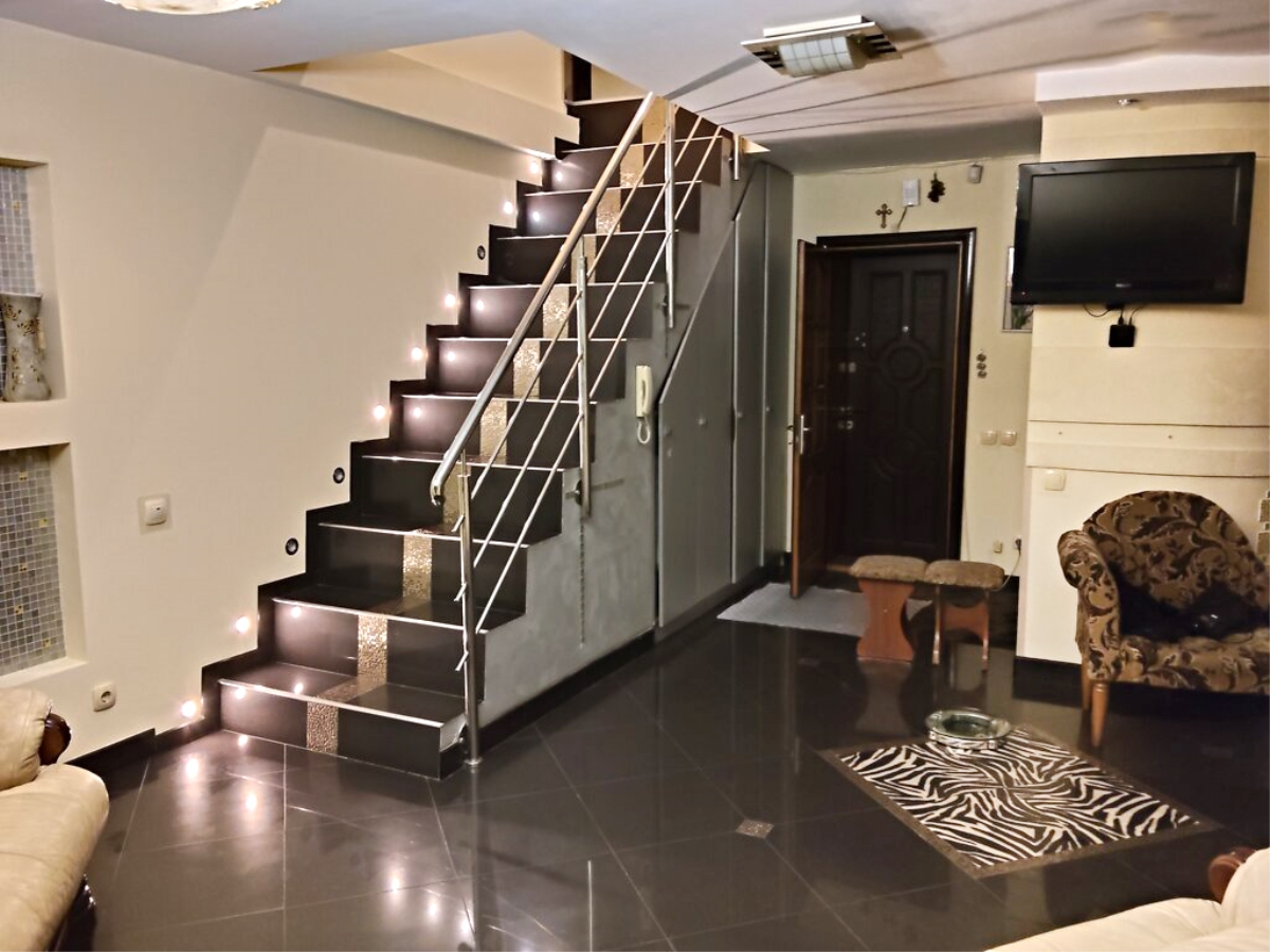 5-кім. квартира, Тернопіль, Старий парк, вул. Квітки Цісик (Ломоносова)