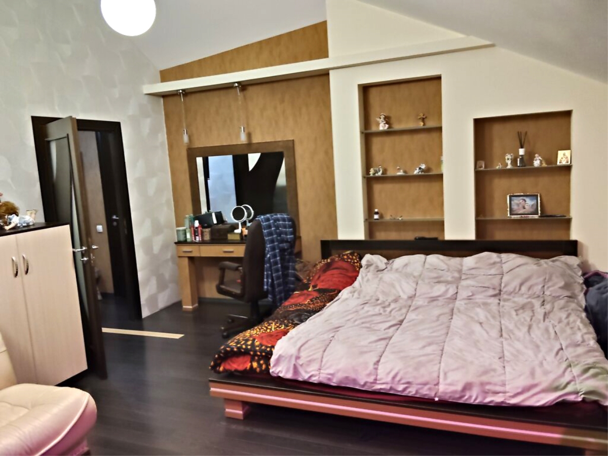 5-кім. квартира, Тернопіль, Старий парк, вул. Квітки Цісик (Ломоносова)