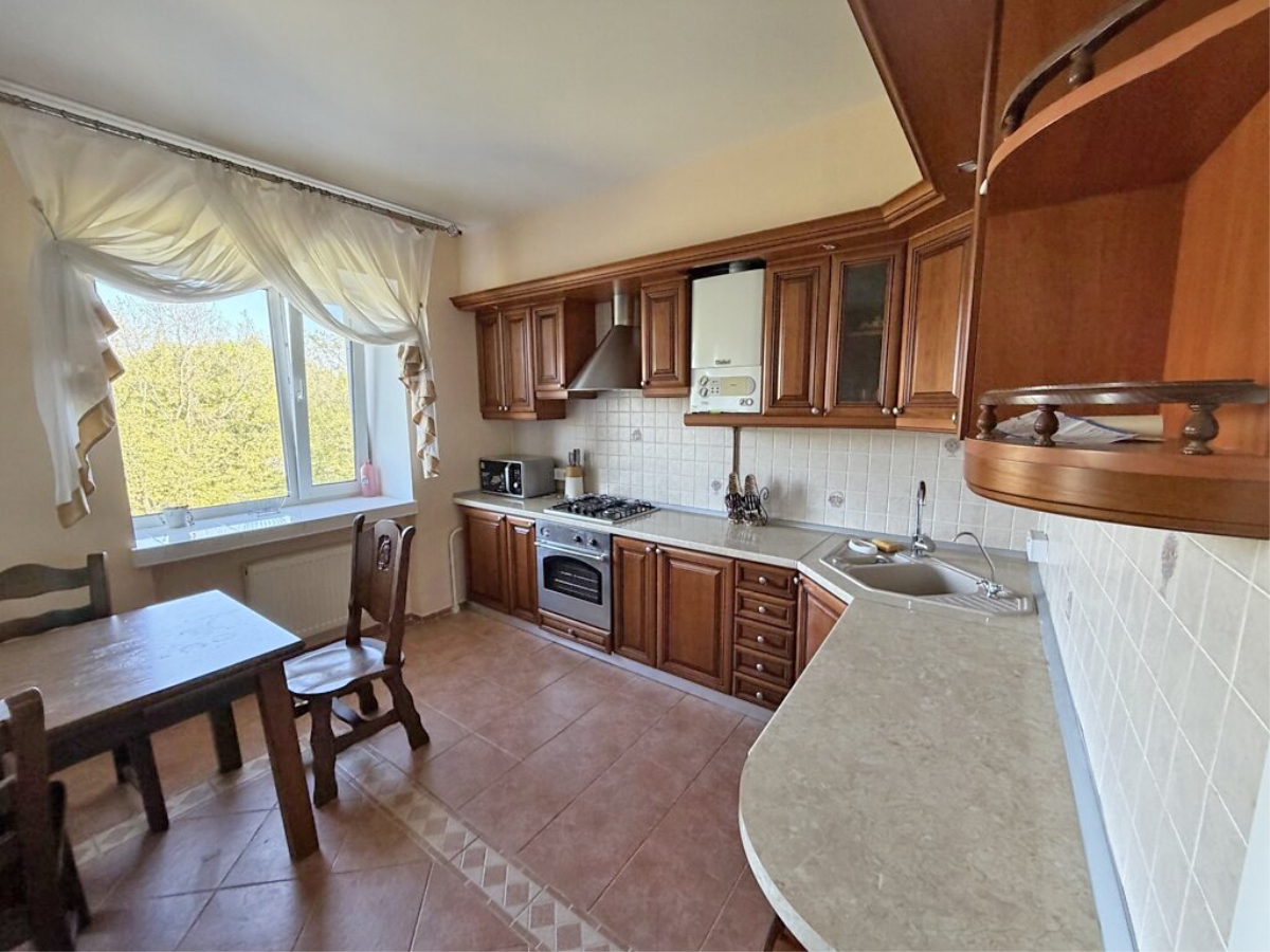 4-кім. квартира, Тернопіль, Кутківці, вул. Петра Батьківського (Бригадна)