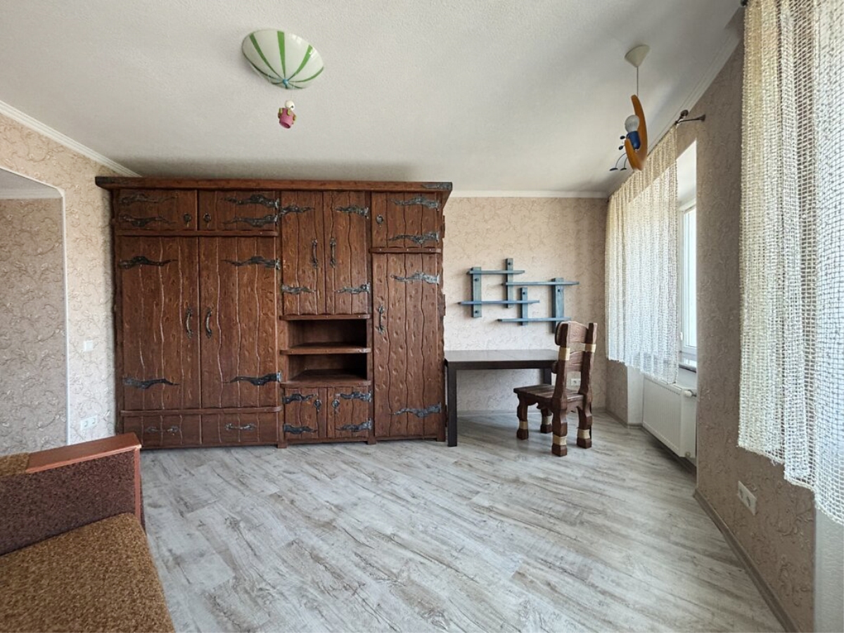 3-кім. квартира, Тернопіль, Канада, вул. Коновальця