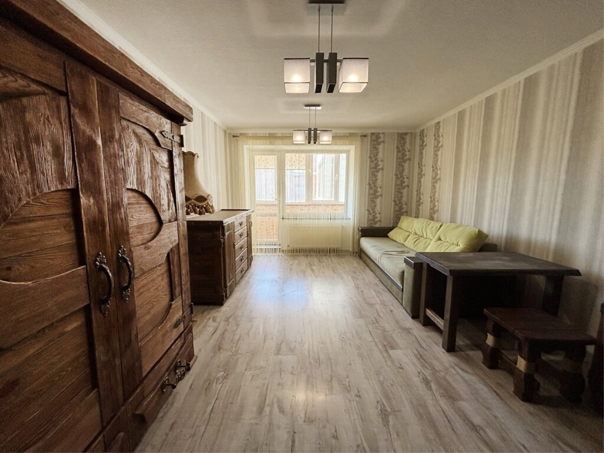 3-кім. квартира, Тернопіль, Канада, вул. Коновальця