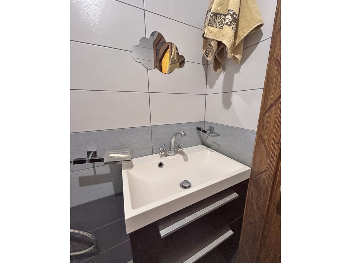 3-кім. квартира, Тернопіль, Канада, вул. Коновальця