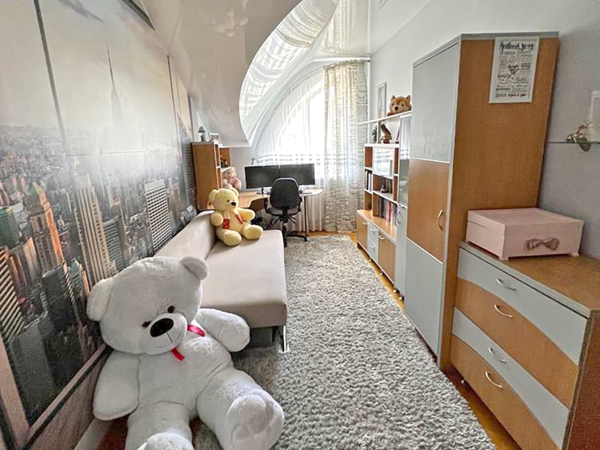 3-кім. квартира, Тернопіль, Канада, вул. Коновальця