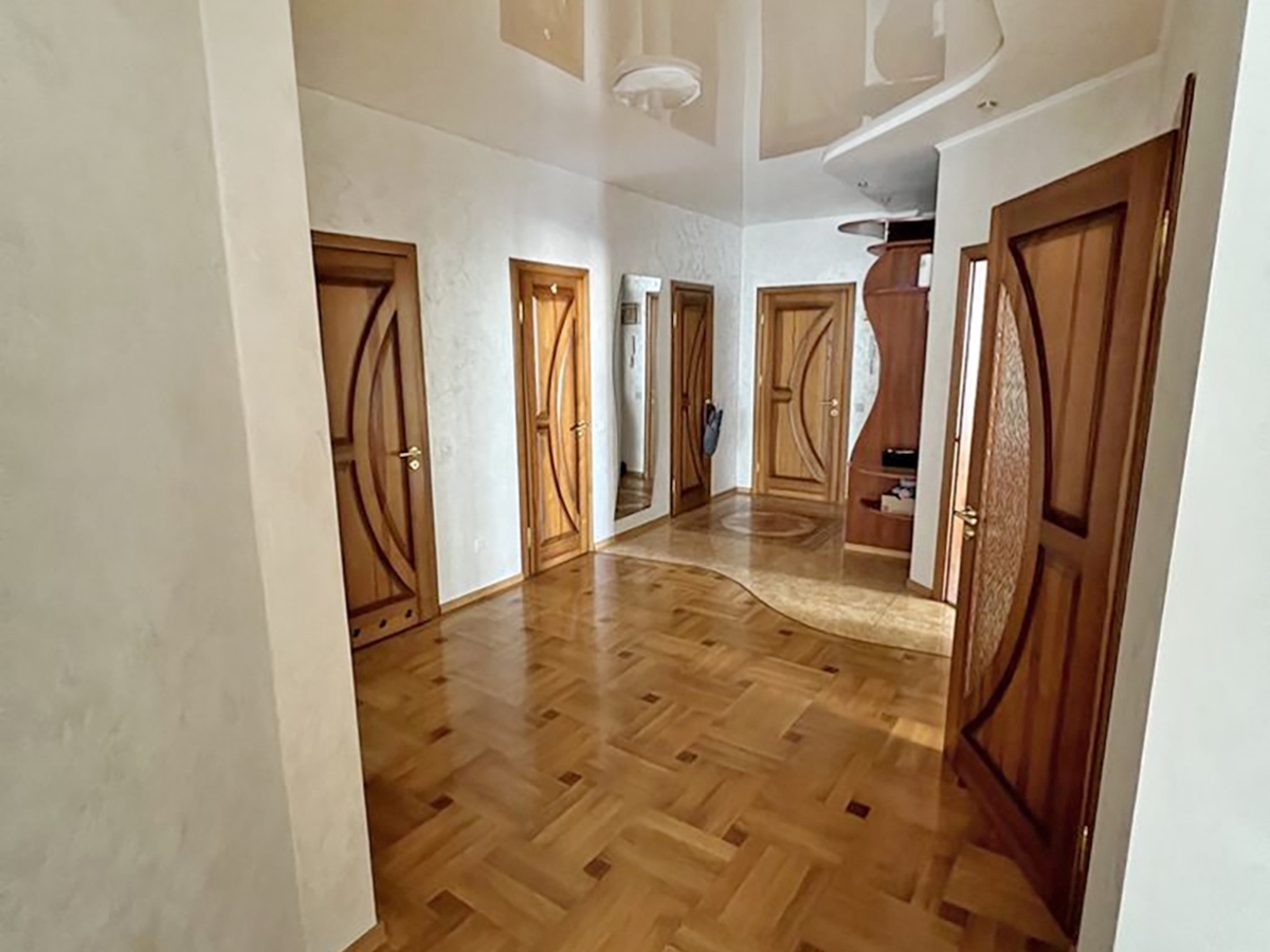 3-кім. квартира, Тернопіль, Канада, вул. Коновальця