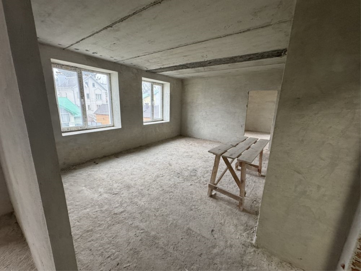 2-кім. квартира, Тернопіль, Старий парк, вул. Безкоровайного