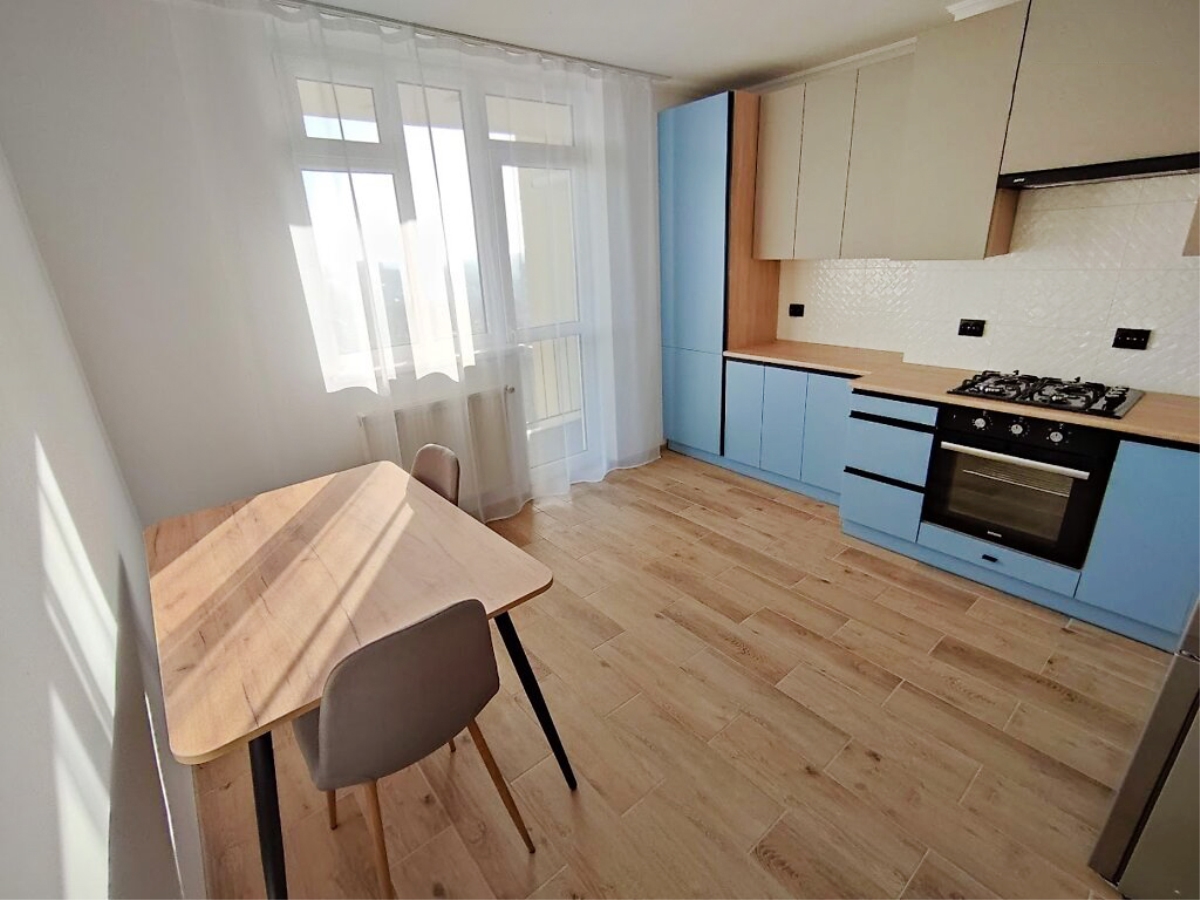 3-кім. квартира, Тернопіль, Кутківці, вул. Золотогірська