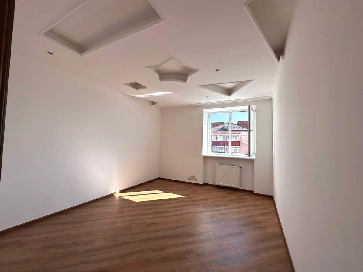 4-кім. квартира, Тернопіль, Новий світ, вул. Котляревського