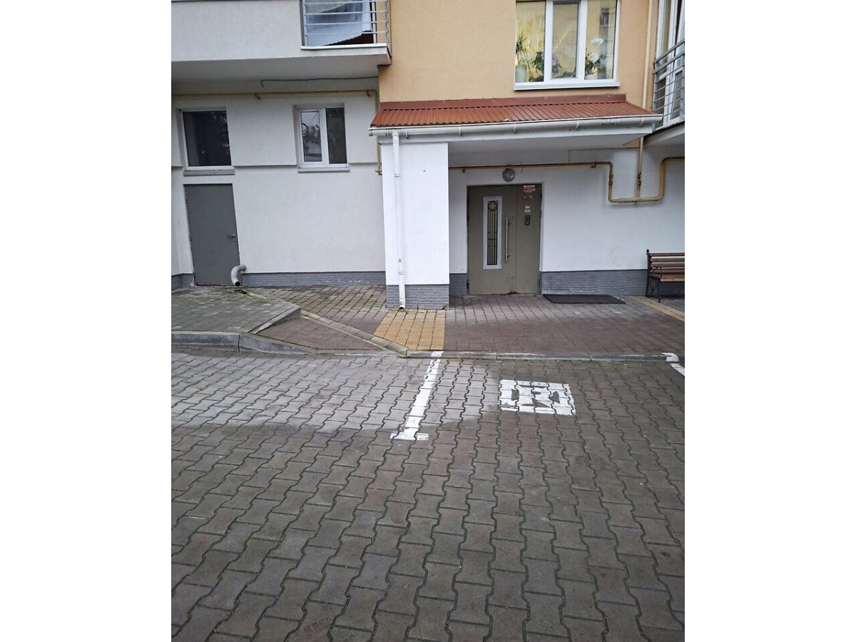 1-кім. квартира, Тернопіль, Бам, вул. Злуки