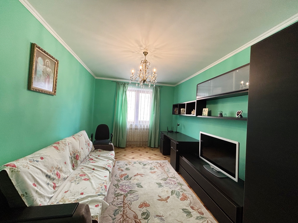 приватний будинок, Тернопіль, Кутківці, вул. Яблунева