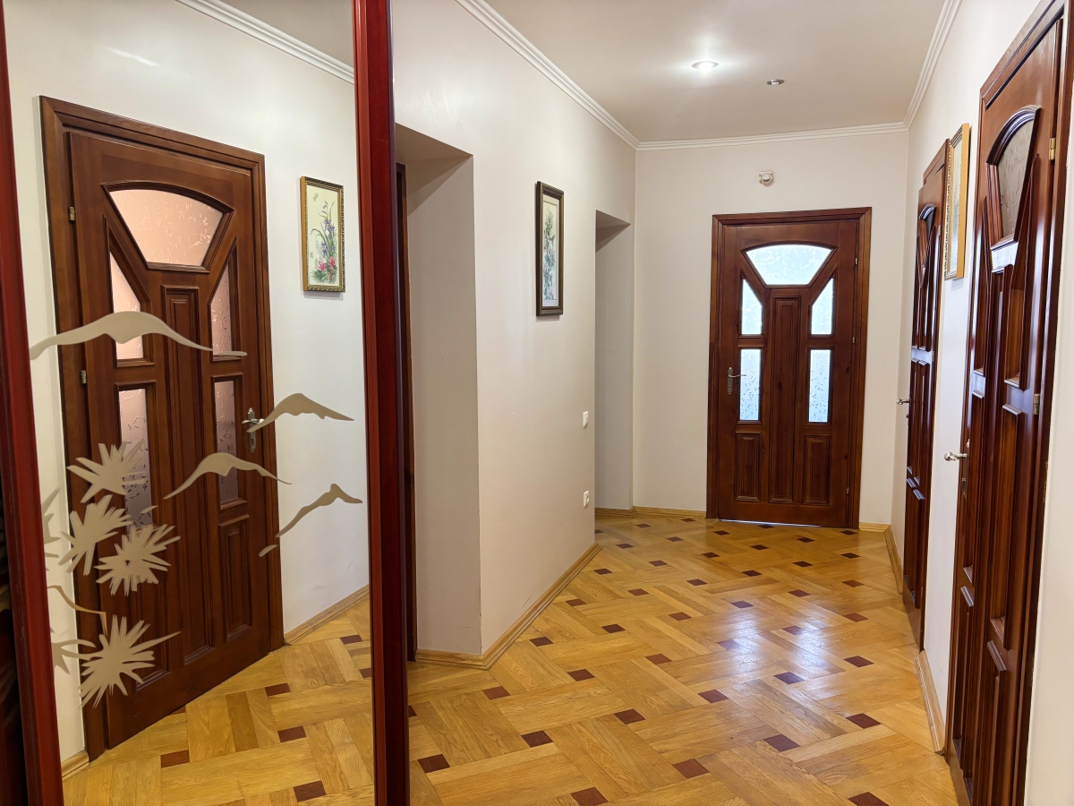 приватний будинок, Тернопіль, Кутківці, вул. Яблунева