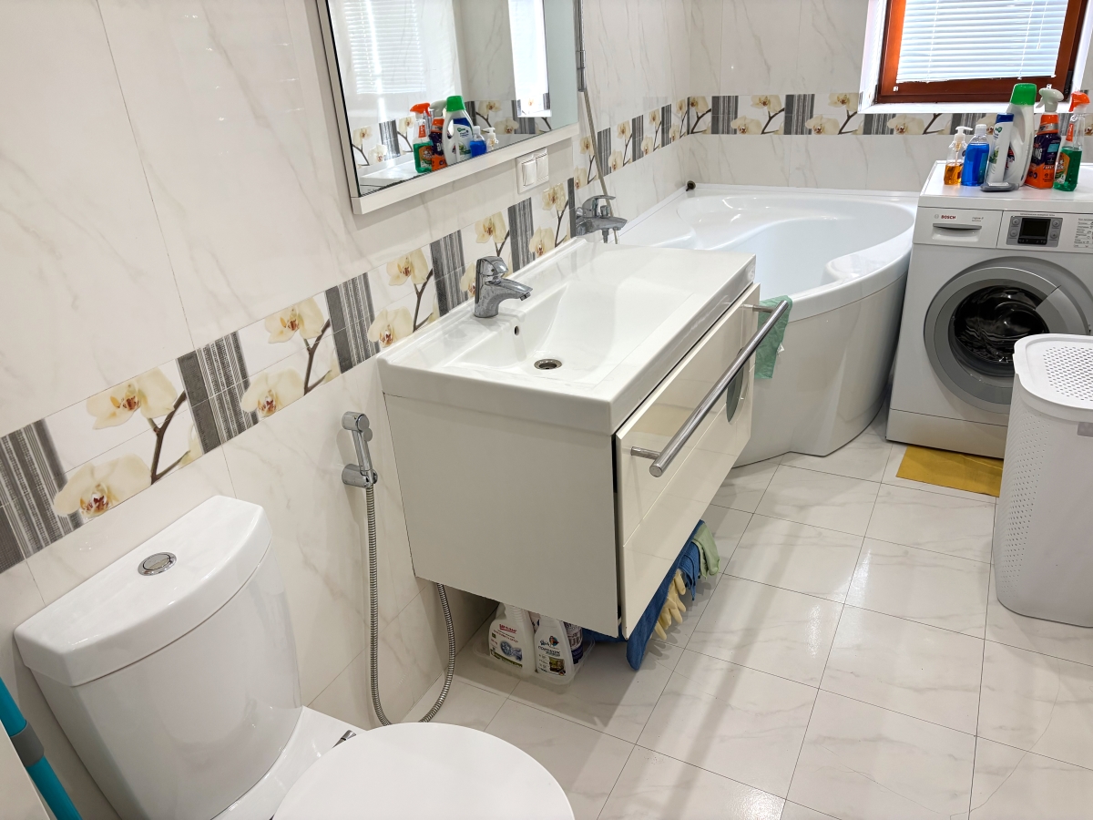 приватний будинок, Тернопіль, Кутківці, вул. Яблунева