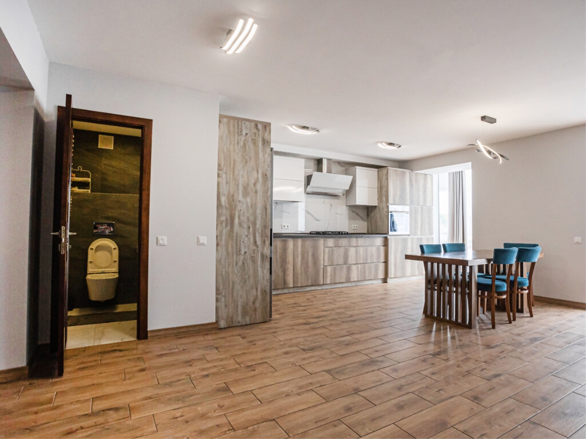 5-кім. квартира, Тернопіль, Центр, вул. Крушельницької