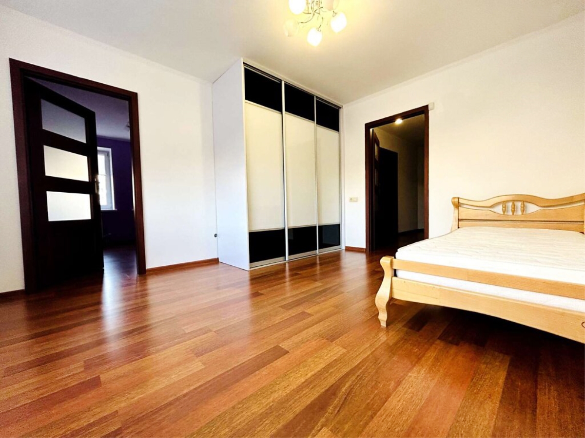 4-кім. квартира, Тернопіль, Бам, вул. 15 Квітня