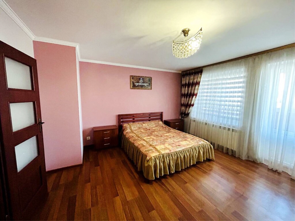 4-кім. квартира, Тернопіль, Бам, вул. 15 Квітня