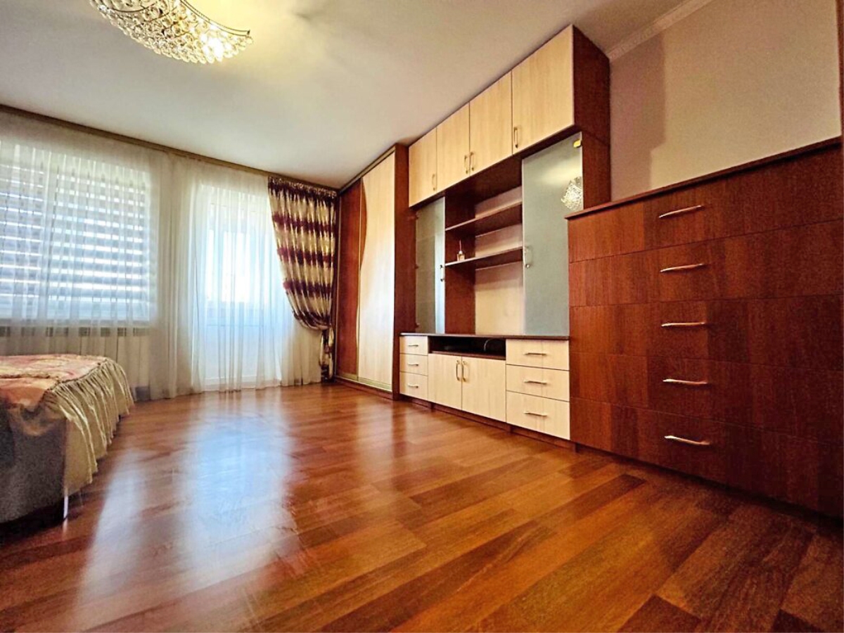 4-кім. квартира, Тернопіль, Бам, вул. 15 Квітня