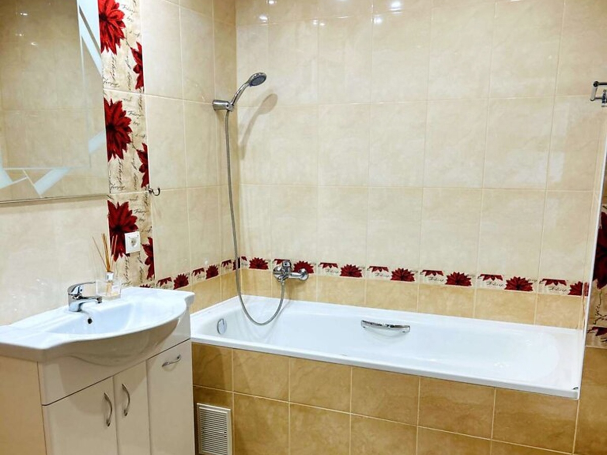 4-кім. квартира, Тернопіль, Бам, вул. 15 Квітня