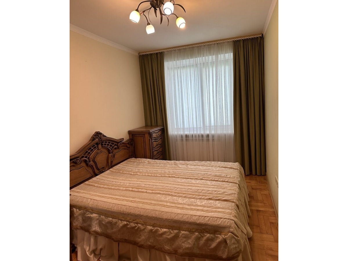 4-кім. квартира, Тернопіль, Кутківці, вул. Золотогірська