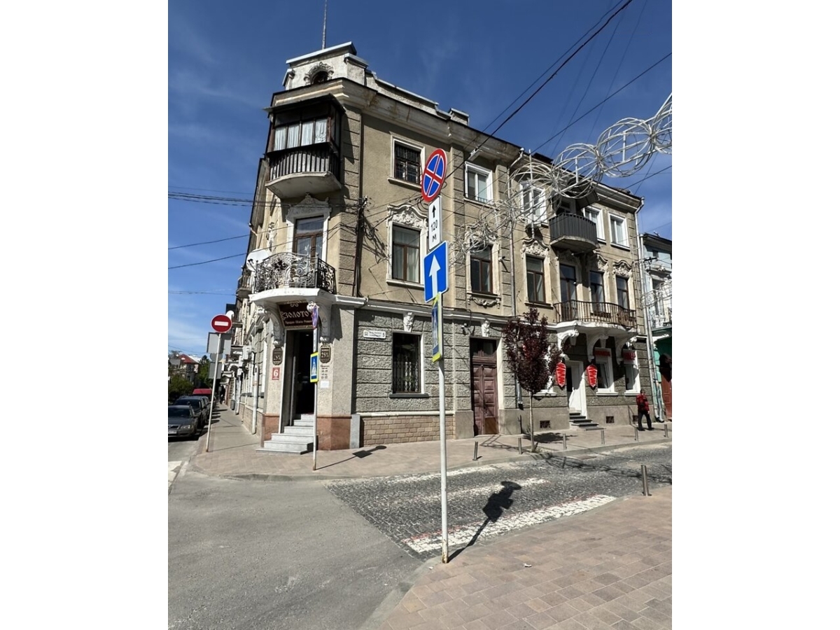 2-кім. квартира, Тернопіль, Центр, вул. Чорновола