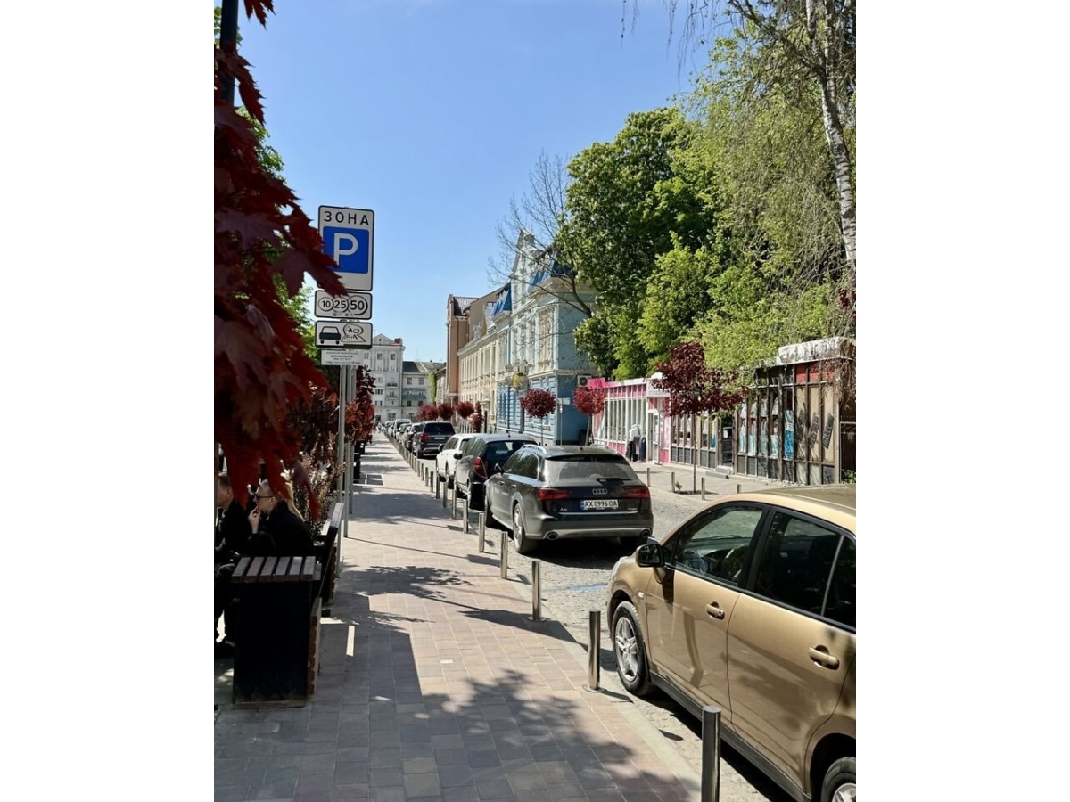 2-кім. квартира, Тернопіль, Центр, вул. Чорновола