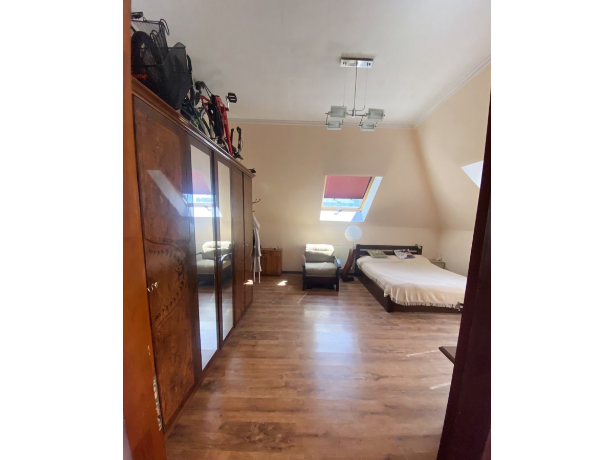 3-кім. квартира, Тернопіль, Центр, вул. Острозького