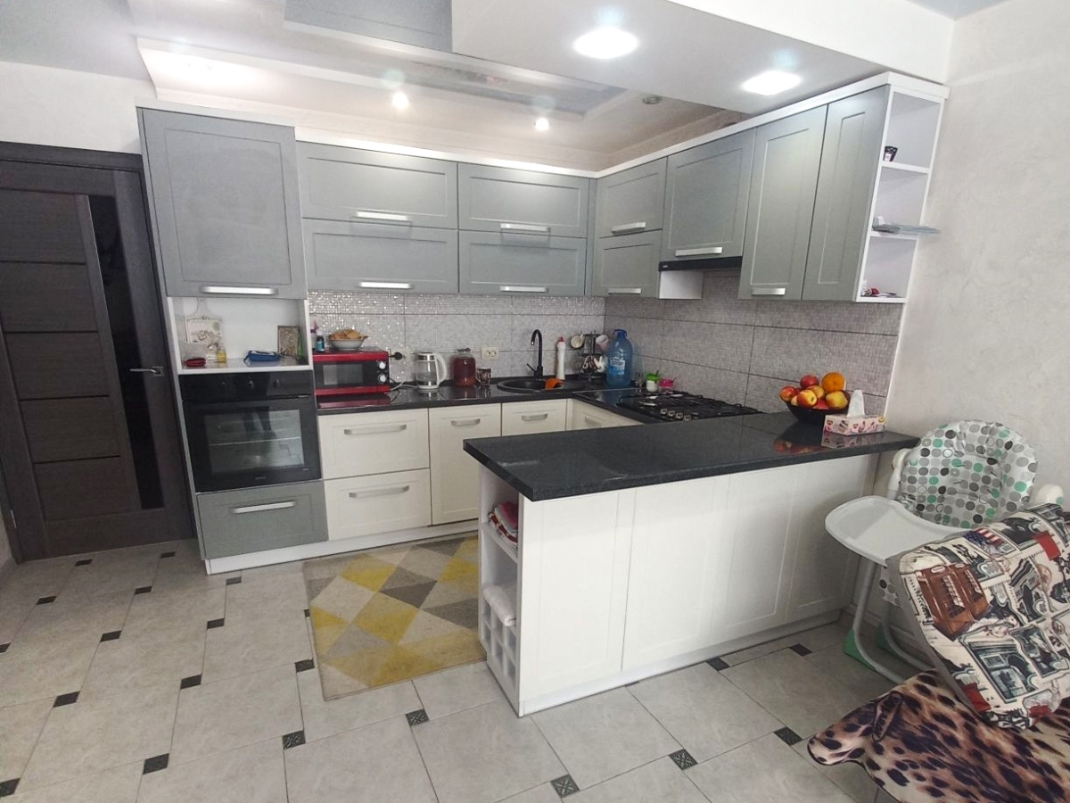 2-кім. квартира, Тернопіль, Бам, вул. Злуки