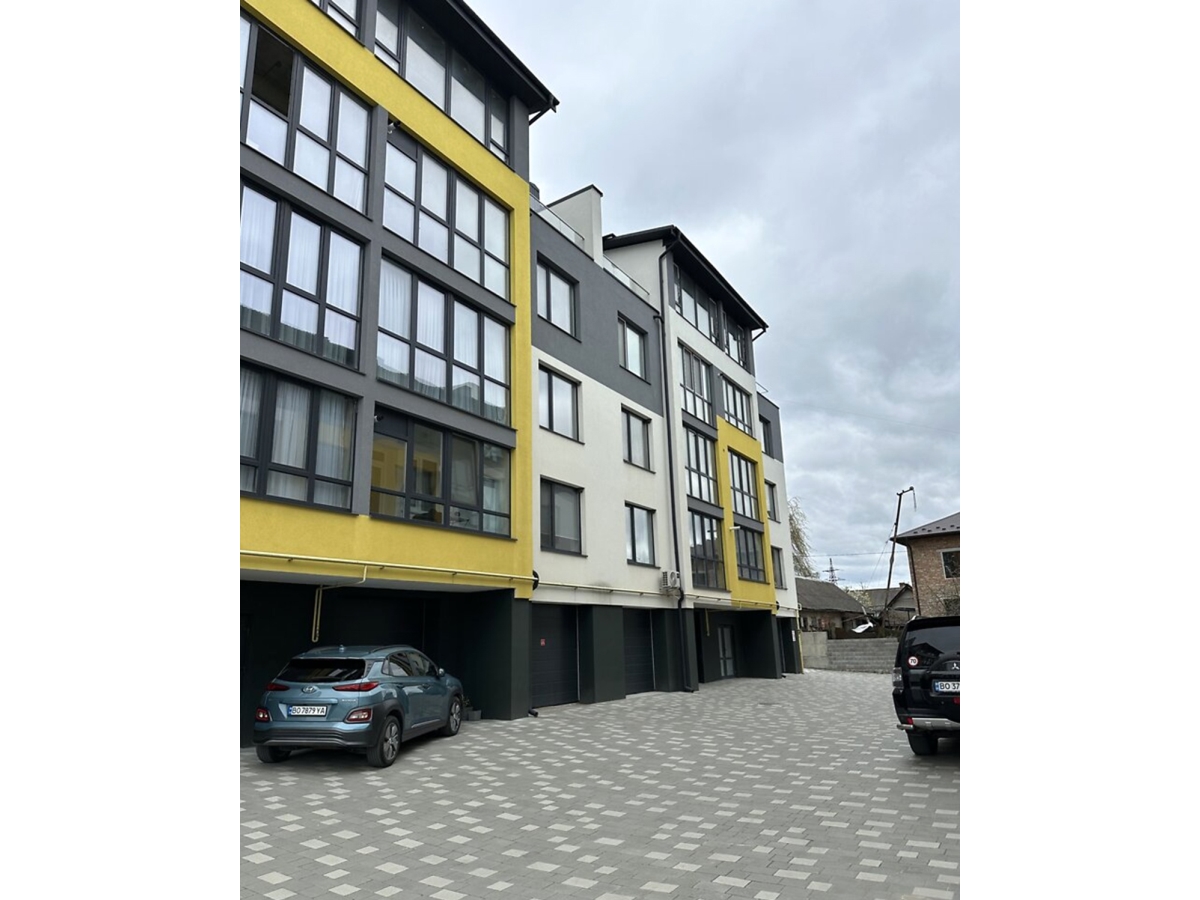 2-кім. квартира, Петриків