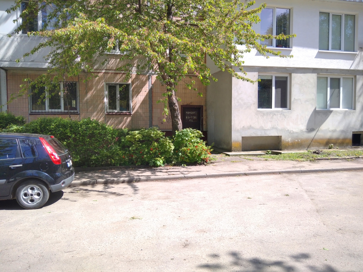 комерційне приміщення, Тернопіль, Аляска, вул. Куліша