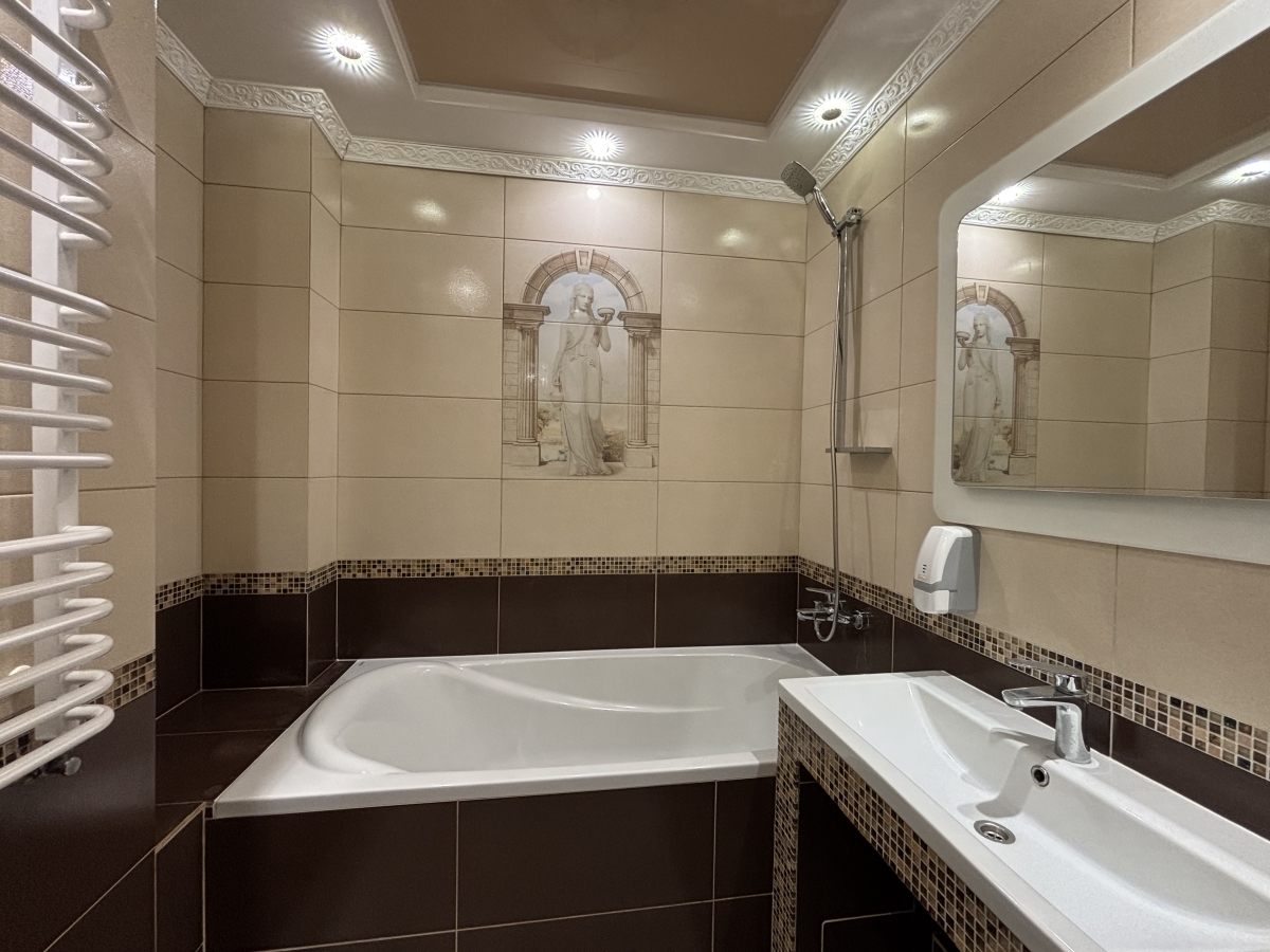 2-кім. квартира, Тернопіль, Східний, вул. Бандери