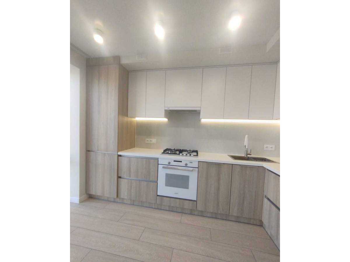 2-кім. квартира, Тернопіль, Кутківці, вул. Приміська