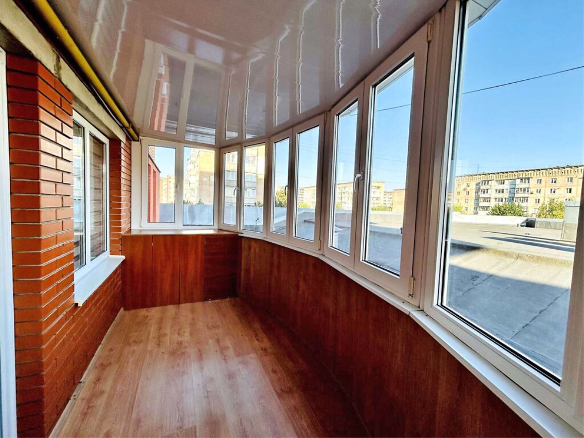 4-кім. квартира, Тернопіль, Бам, вул. 15 Квітня