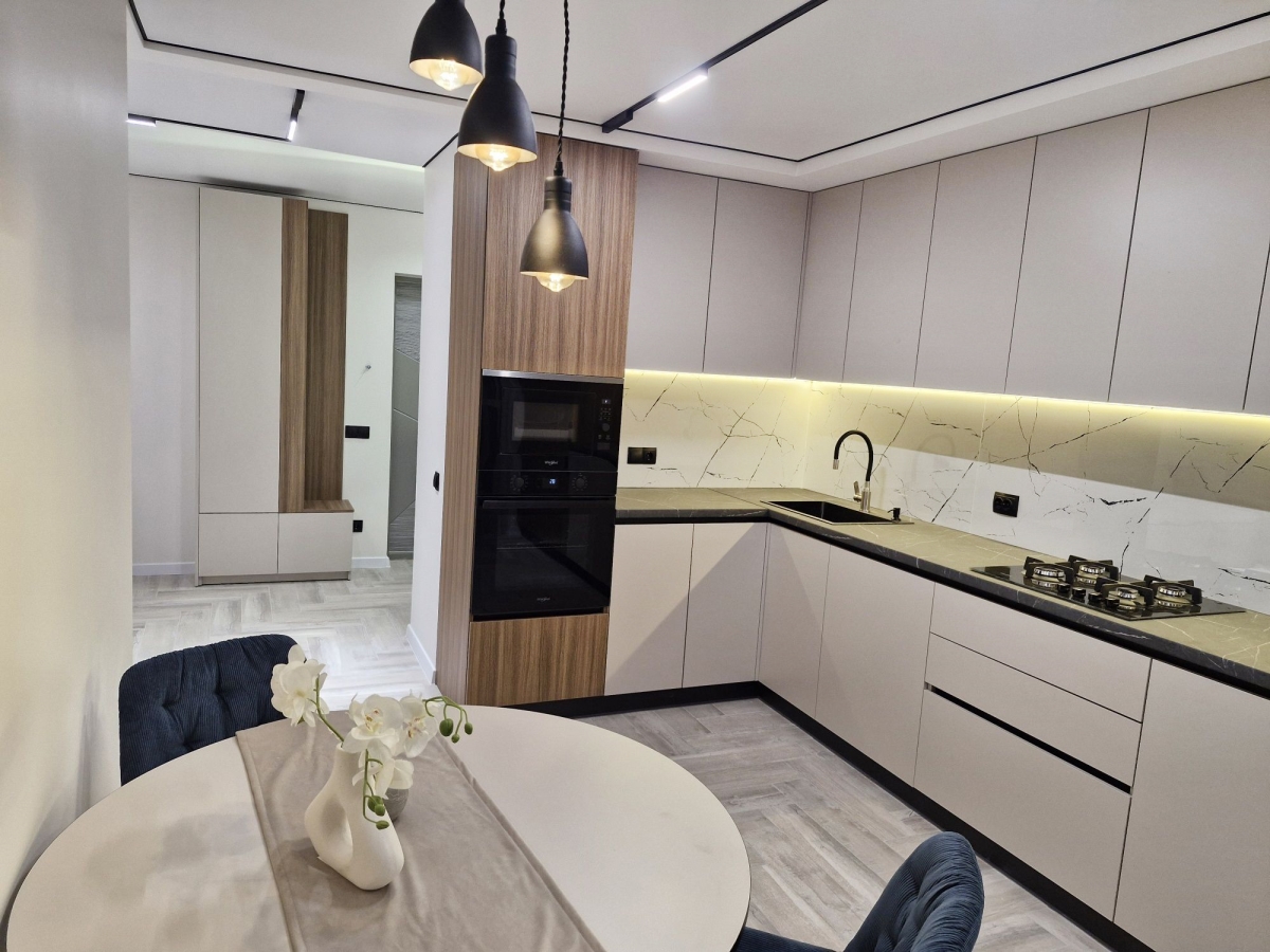 3-кім. квартира, Тернопіль