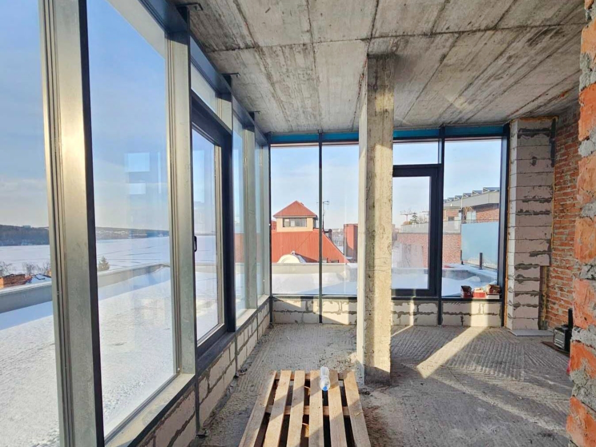 2-кім. квартира, Тернопіль, Центр, вул. Над ставом