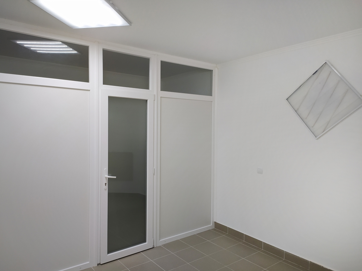 комерційне приміщення, Тернопіль, Бам, вул. Злуки