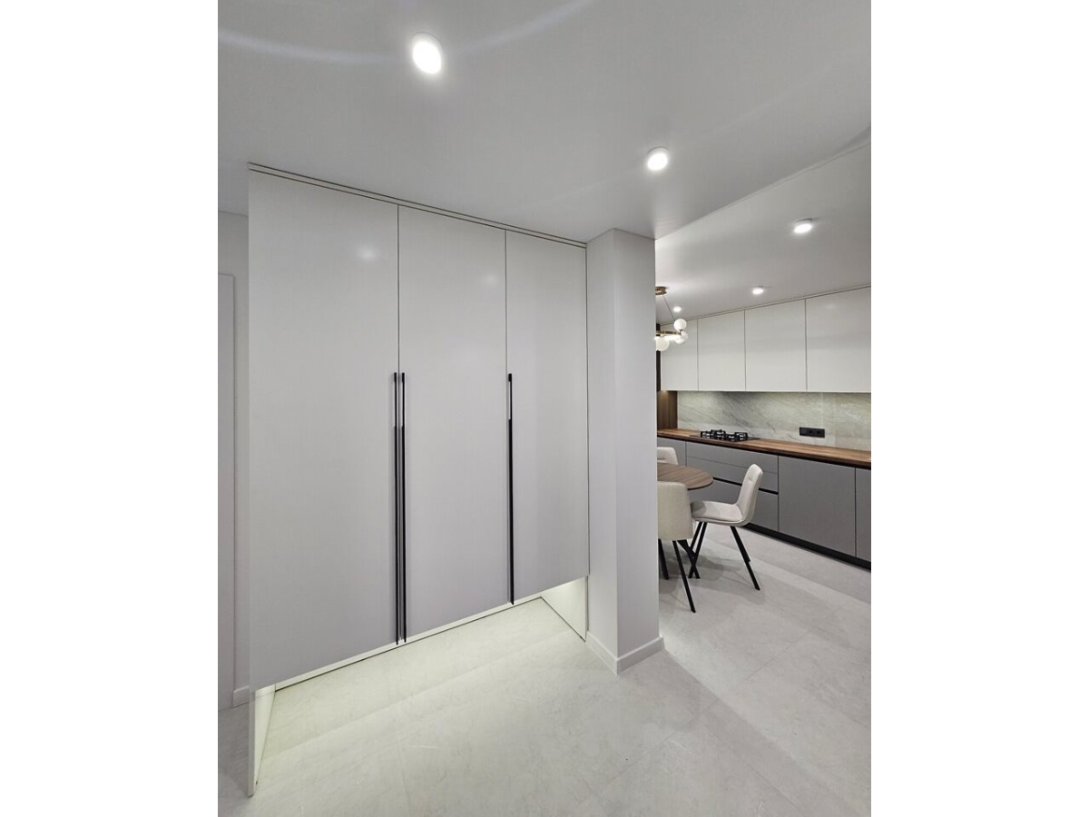 2-кім. квартира, Тернопіль, Канада, вул. Вербицького