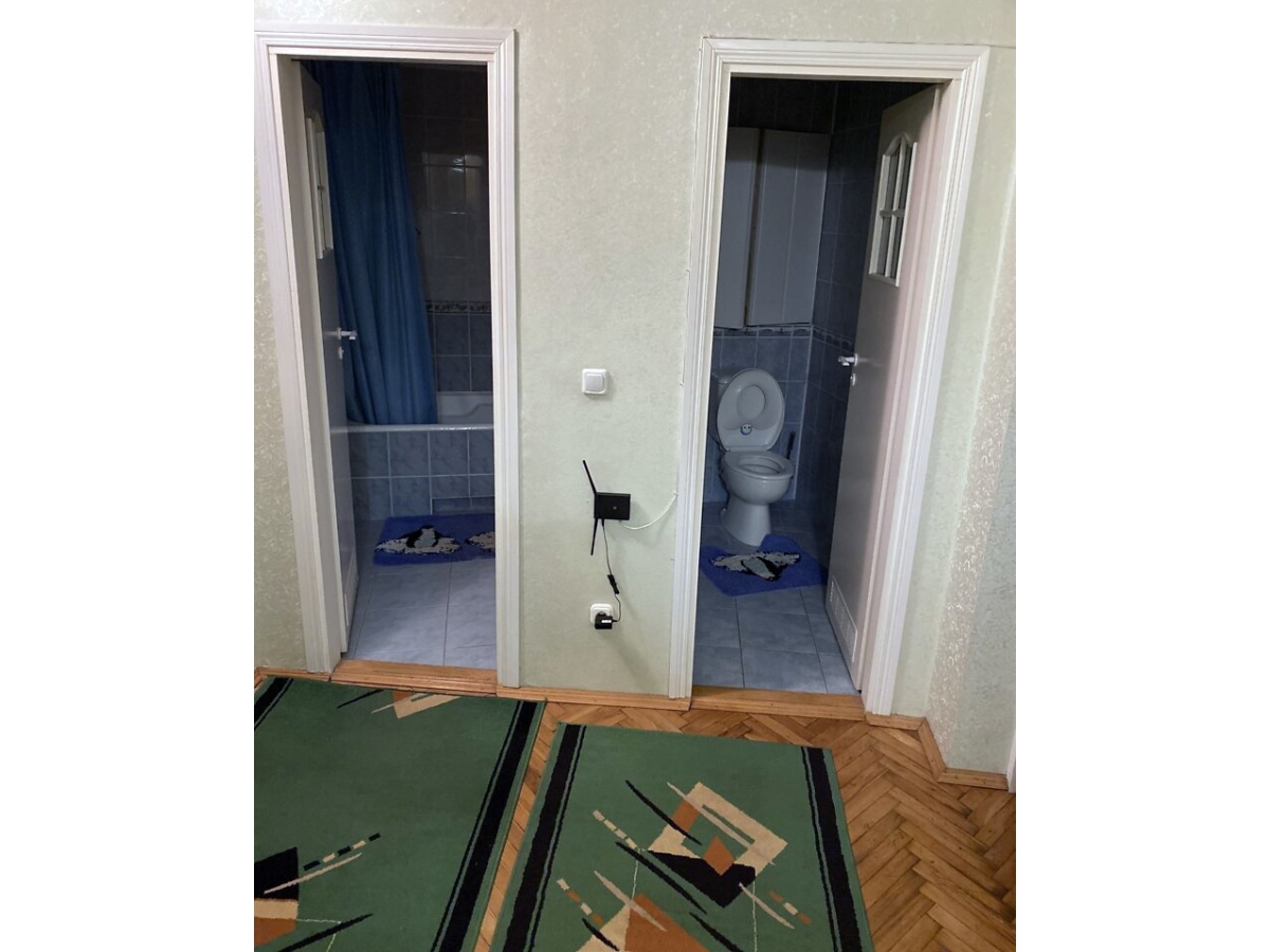 3-кім. квартира, Тернопіль, Центр, вул. Крушельницької